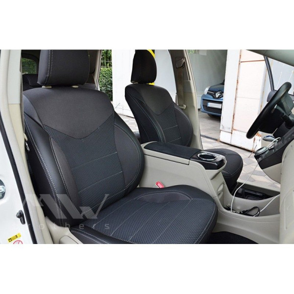 Авточохли модельні MW Brothers для Toyota Prius + (V) c 2011