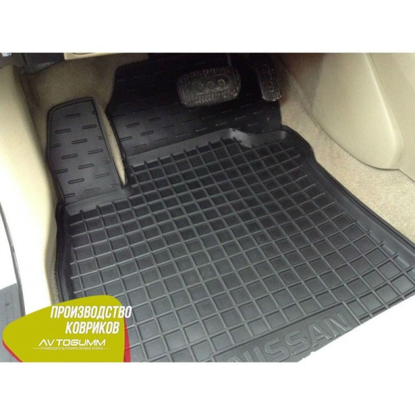 Автомобільні килимки в салон Nissan Tiida 2004- (Avto-Gumm)
