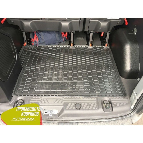 Автомобільний килимок в багажник Ford Tourneo Custom 2015- / Гумовий (Avto-Gumm)