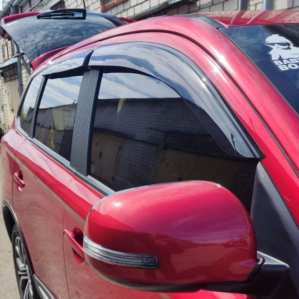 Дефлектори вікон вітровики для Mitsubishi Outlander 2012-2020 Скотч 3M Voron Glass