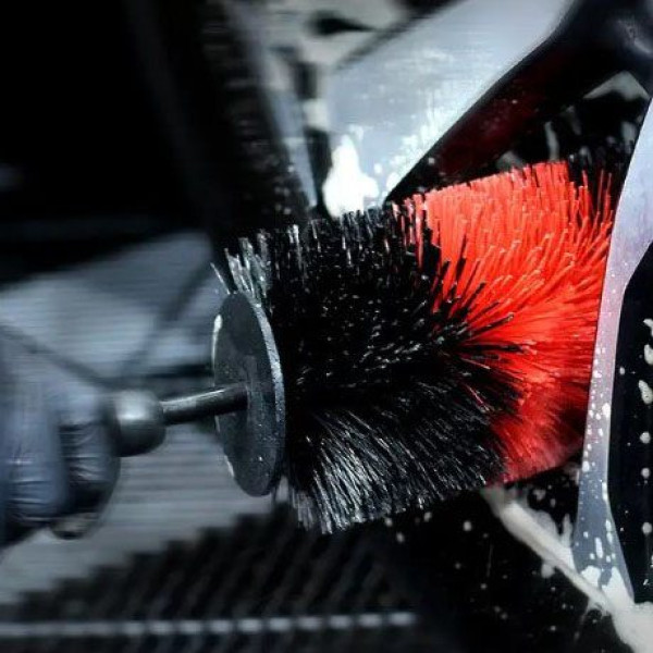  Щітка ручна для очищення Дисків та Ковпаків Wheel Scepter