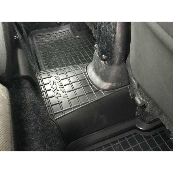 Автомобильные коврики в салон Suzuki SX4 / Swift 2006- (Avto-Gumm)