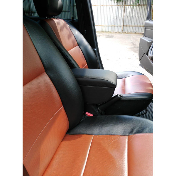 Подлокотник модельный Armrest для Renault Logan / Sandero 2004- Черный
