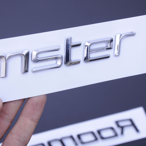 Емблема напис Roomster скотч 3М 220 x 25 мм роздільна Польща
