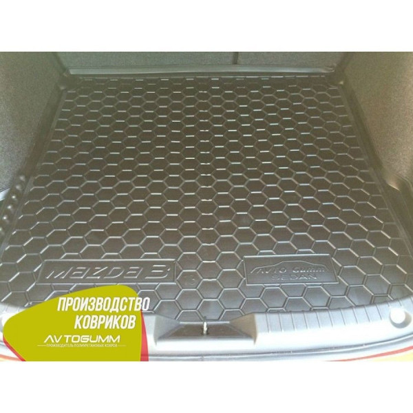 Автомобильный коврик в багажник Mazda 3 2014- Sedan / Резиновый (Avto-Gumm)