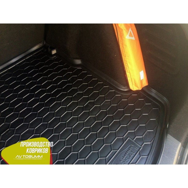 Автомобильный коврик в багажник Renault Megane 3 2009- Universal с ушами / Резиновый (Avto-Gumm)
