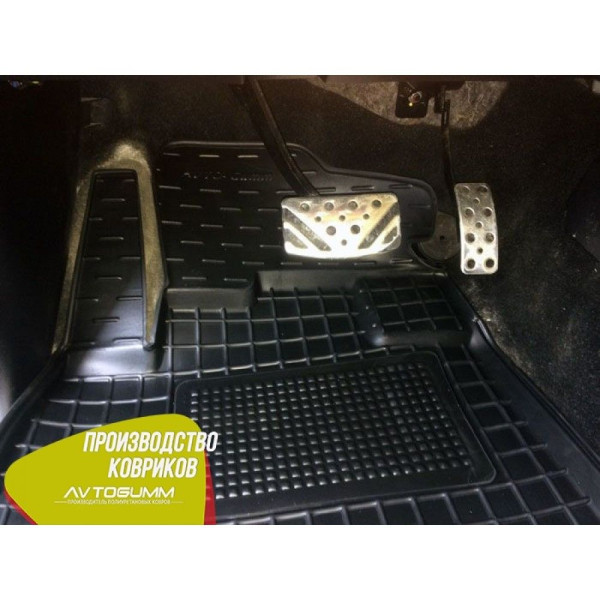 Автомобильные коврики в салон Mitsubishi Pajero Wagon 3/4 99-/07- (Avto-Gumm)
