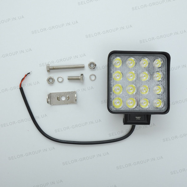 Додаткова LED фара 48W (3W*16) 10-30V 110x110x45 mm Далекий (29-48W) IP68 1 шт