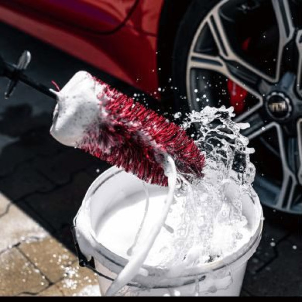 Щетка ручна для очистки Дисков и Колпаков K2 Wheel Scepter (D7010) K20618