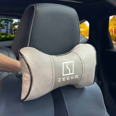Подушка на підголівник з логотипом Zeekr Екошкіра 3D Кольоровий лого Бежева-Коричневий кант 1 шт