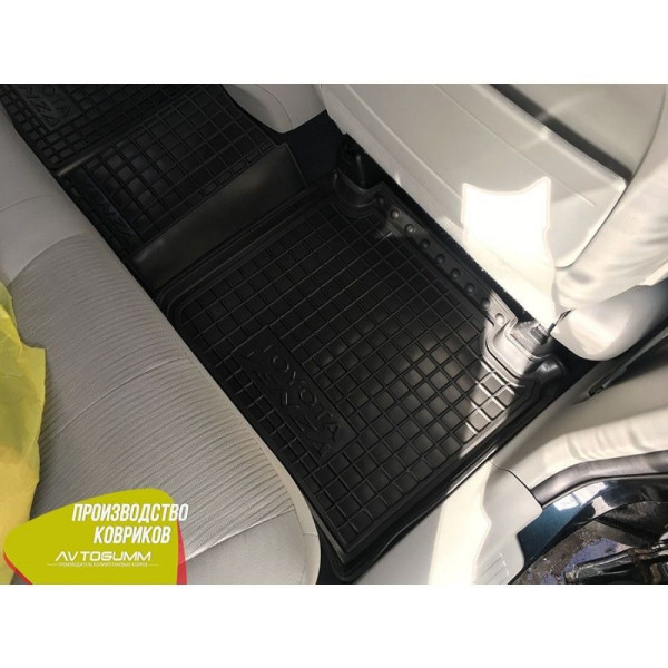 Автомобильные коврики в салон для Toyota Venza 2008- (Avto-Gumm)