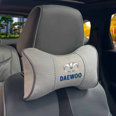 Подушка на подголовник с логотипом Daewoo Экокожа 3D Цветной лого Серые-Серый кант 1 шт