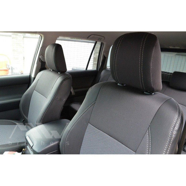 Авточехлы модельные MW Brothers для Toyota Land Cruiser Prado 150 c 2017