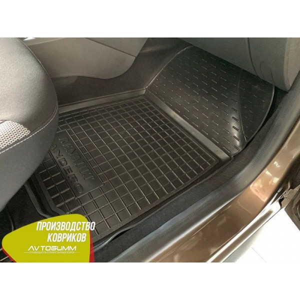 Передние коврики в автомобиль Renault Sandero 2013- (Avto-Gumm)