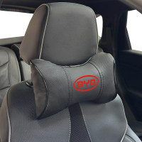 Подушка на підголівник з логотипом BYD Екошкіра 3D Кольоровий лого Чорна-Чорний кант 1 шт