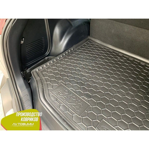 Автомобильный Коврик в багажник для Toyota Rav 4 2013- (полноразмерка) / Резиновый (Avto-Gumm)