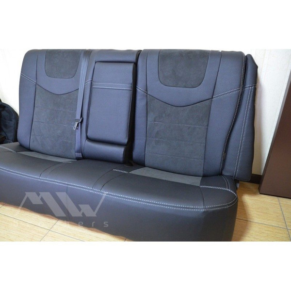Авточехлы модельные MW Brothers для Toyota Prius c 2009