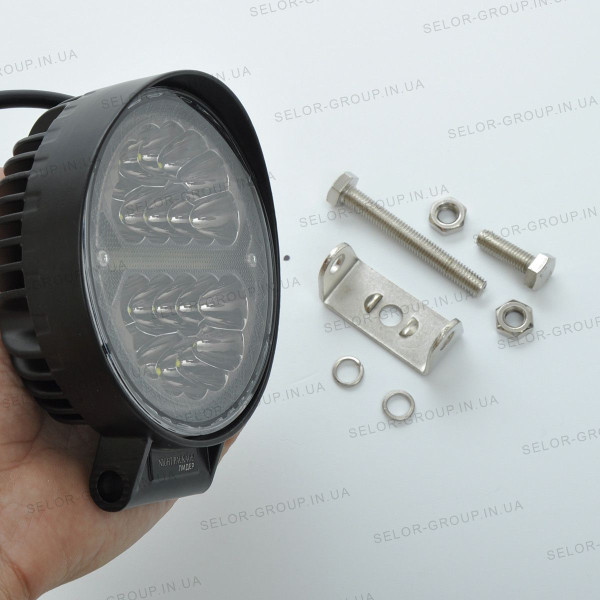 Додаткова LED фара 60W (3W*20) 10-30V 110x110x45 mm Далекий Cree ДХО (1-60W) 1 шт