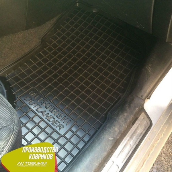 Автомобільні килимки в салон Mitsubishi Outlander 2003-2007 (АКПП) (Avto-Gumm)