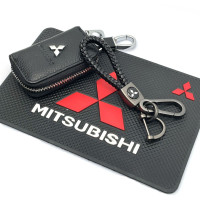 Подарунковий набір №55 для Mitsubishi / Килимок Торпеди / Брелок / Чохол тиснений шкіра