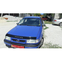 Дефлектор капоту мухобійка для Opel Vectra A 1989-1996