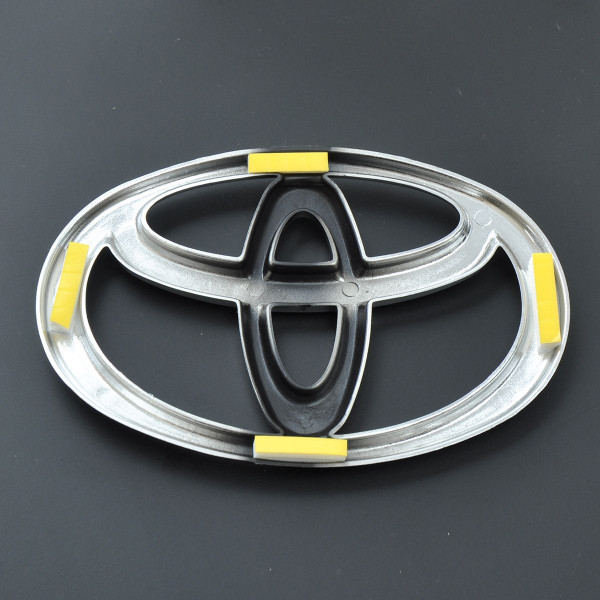 Емблема для Toyota 158 x 109 мм пластикова скотч.