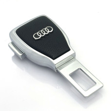 Заглушка переходник ремня безопасности с логотипом Audi 1 шт