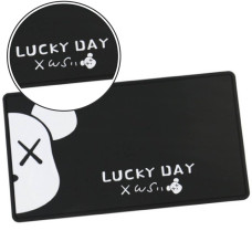 Коврик на панель антискользящий 270x150 мм Lucky Day
