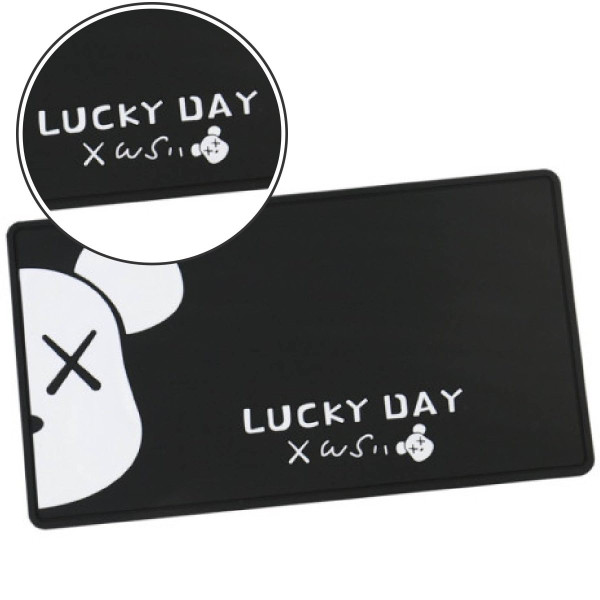 Коврик на панель антискользящий 270x150 мм Lucky Day