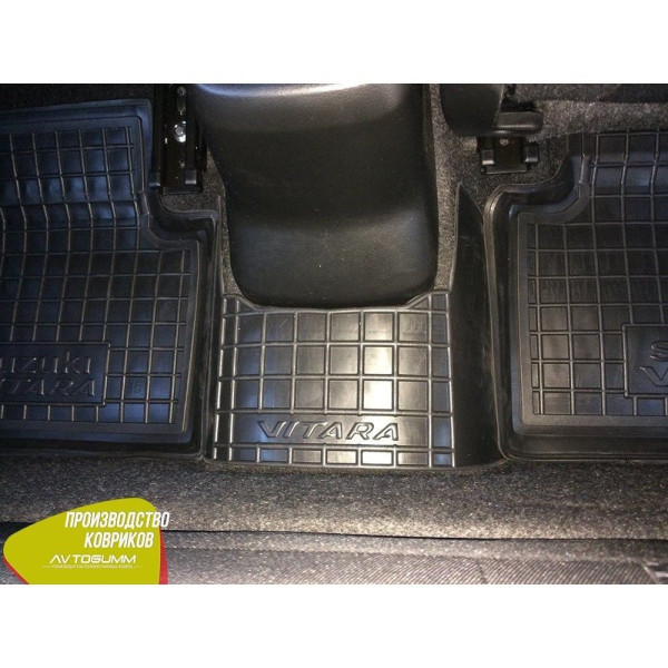 Автомобильные коврики в салон Suzuki Vitara 2014- (Avto-Gumm)
