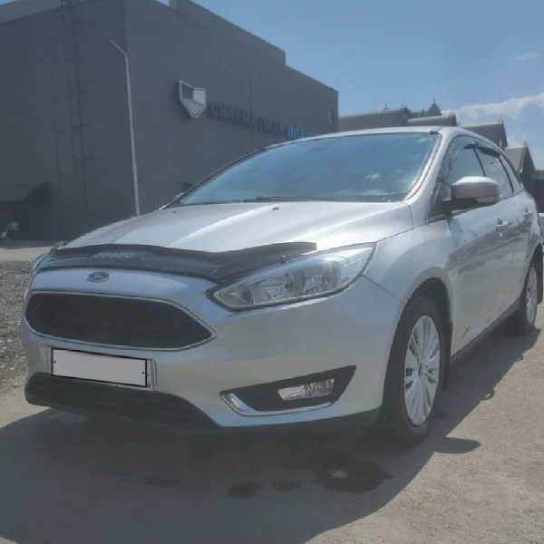 Дефлектор капота мухобойка Ford Focus III 2015- Евро Крепление (Vip Tuning)