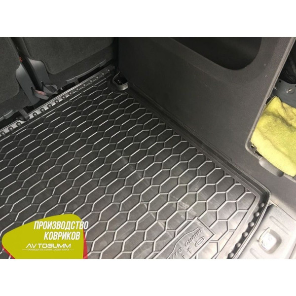 Автомобільний килимок у багажник Volkswagen Caddy 2004- Life / Гумо - пластик