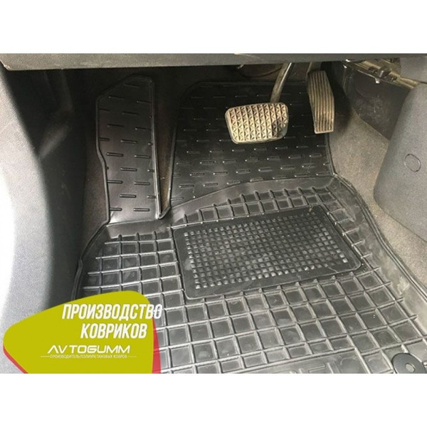 Автомобильные коврики в салон Opel Astra H 2004- Hb / Universal (Avto-Gumm)