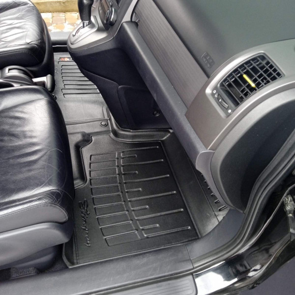 Автомобільні 3D килимки в салон Honda CR-V 2006-2012 Високий борт