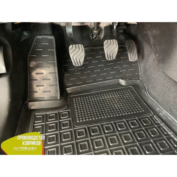 Автомобільні килимки в салон Renault Megane 4 2016 - Sedan (Avto-Gumm)