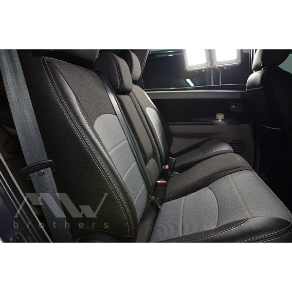 Авточохли модельні MW Brothers для Mitsubishi Grandis c 2003