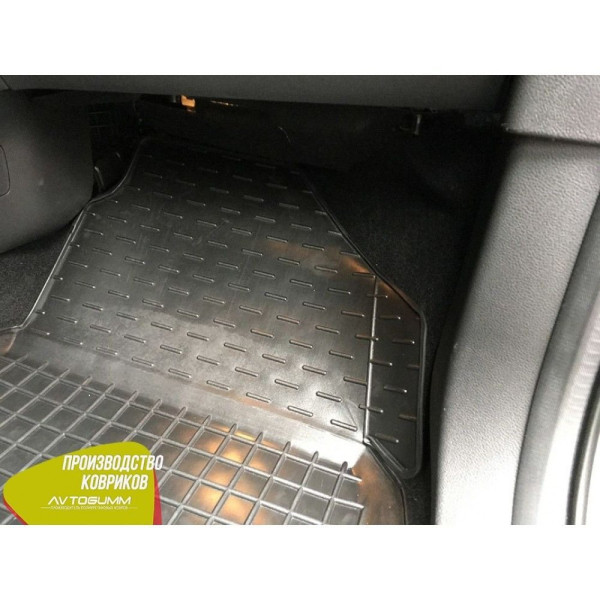 Автомобільні килимки в салон Ford Kuga 2013- (Avto-Gumm)