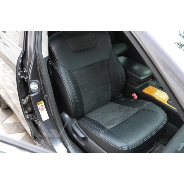 Авточохли модельні MW Brothers для Toyota Venza c 2009