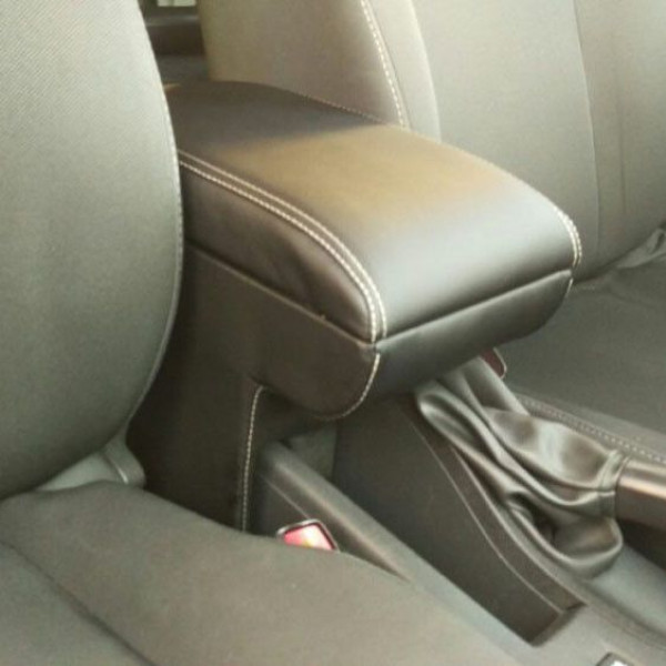 Подлокотник модельный Armrest для Renault Megane II 2002-2008 Черный