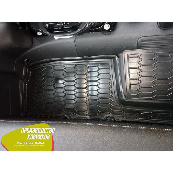 Автомобільні килимки в салон Renault Trafic 3 16-/Opel Vivaro 15- (2-й ряд) (Avto-Gumm)