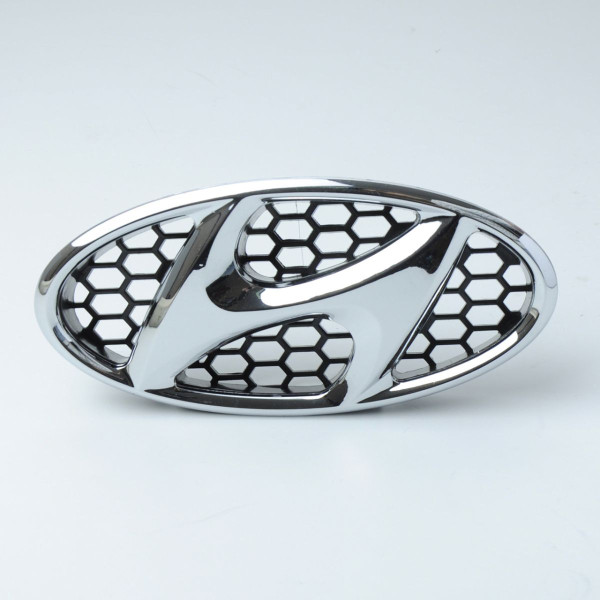 Емблема для Hyundai 170 x 85 мм 4 пуклі (86300-4A910+86352-3S)