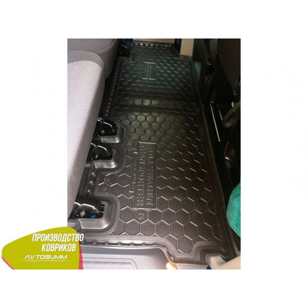Автомобильные коврики в салон Volkswagen T5 Caravelle 2010- (2-й ряд) с печкой (Avto-Gumm)