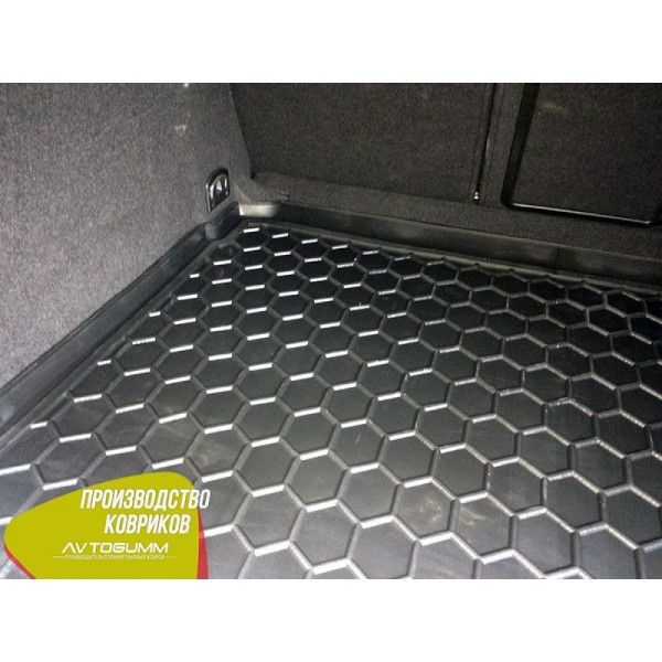 Автомобильный коврик в багажник Volkswagen Passat B6 2005- / B7 2011- Sedan / Резино - пластик