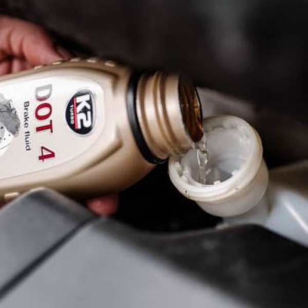 Гальмівна рідина K2 Dot-4 Brake Fluid 500 мл (T1041) Оригінал