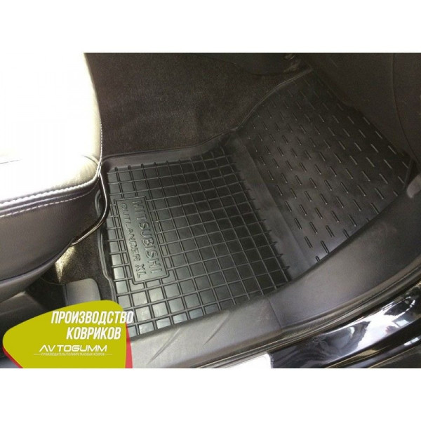 Автомобільні килимки в салон Mitsubishi Outlander XL 2007-2012 (Avto-Gumm)