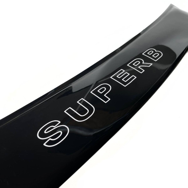Cпойлер заднього скла козирок для Skoda SuperB 2001-2008 Voron Glass