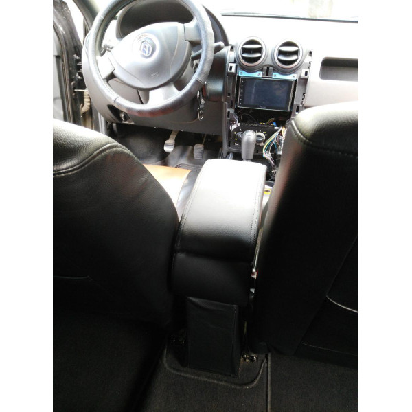 Подлокотник модельный Armrest для Renault Logan / Sandero 2004- Черный