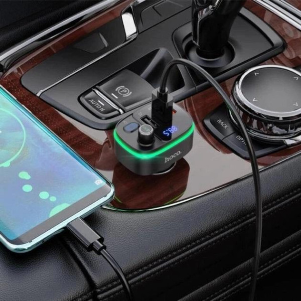 Автомобильный FM модулятор (трансмиттер) Hoco E62 2хUSB + Type-C FM 2/24V