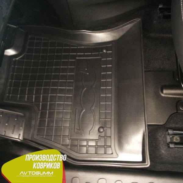 Автомобильные коврики в салон Fiat 500L 2013- (Avto-Gumm)