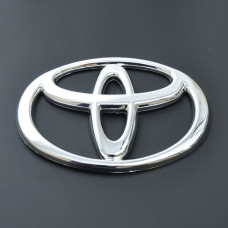 Емблема для Toyota 158 x 109 мм пластикова скотч.